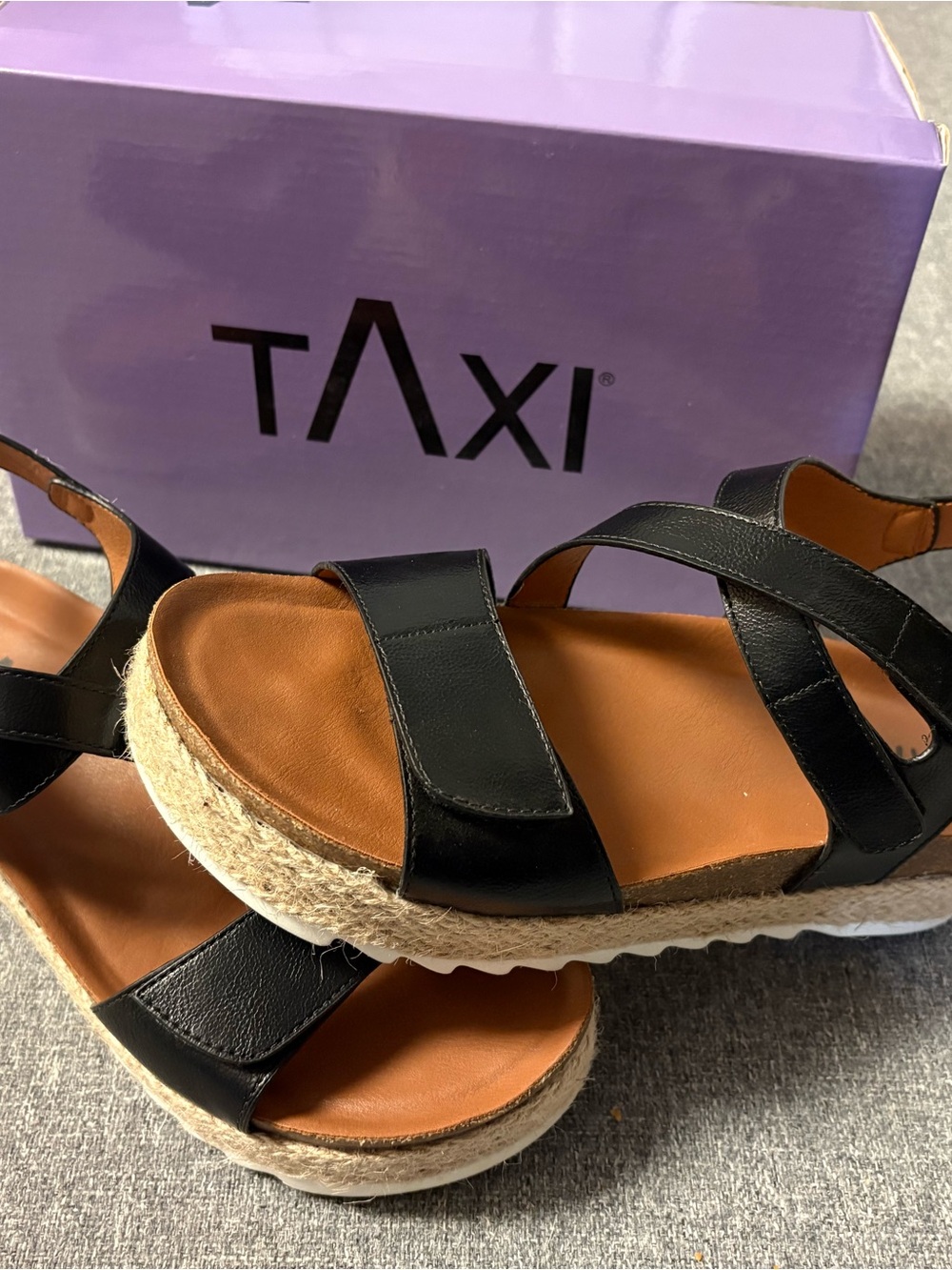 Taxi Shelby Black Leather Platform Sandal